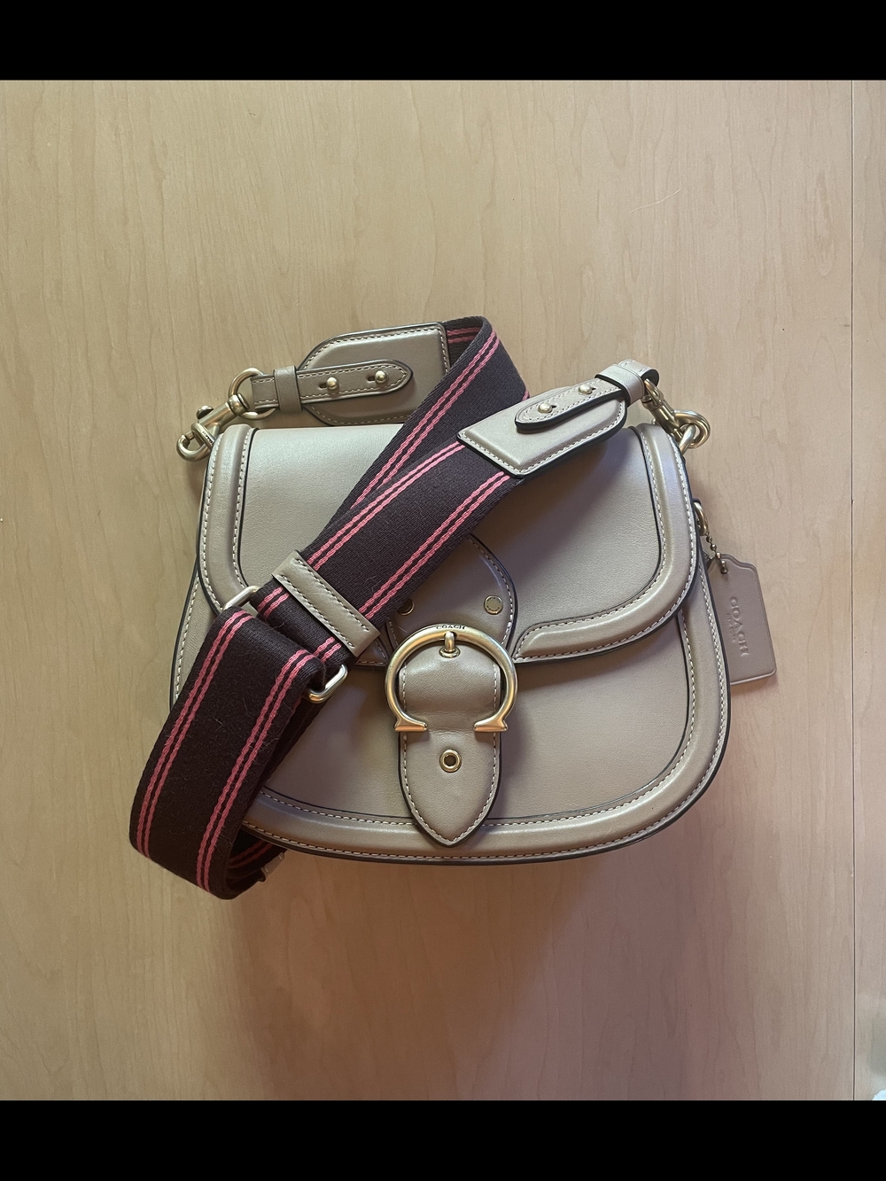 COACH Beat Saddle Bag C/b Taupe tan Glovetanned Leather